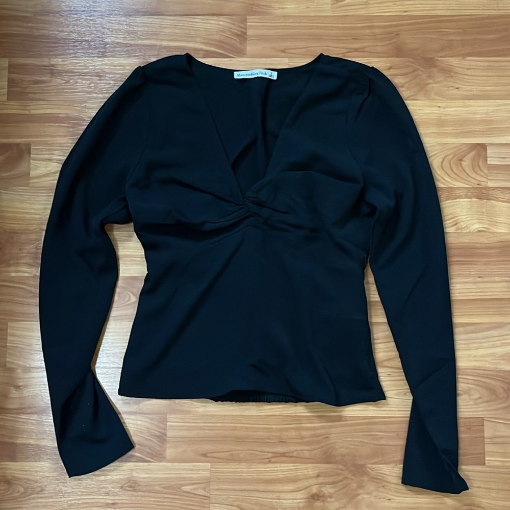 Abercrombie long sleeve blouse - Picture 4 of 5